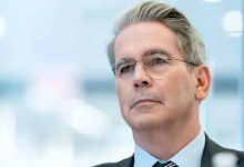 年度非农大幅下修，贝森特喊话美联储尽快降息-程序员中文网