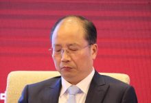 易会满几个家人也被一并带走,其银行学校多名同学先期落马-程序员中文网